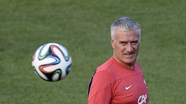 Deschamps busca entrar en el Olimpo de Zagallo y Beckenbauer Deschamps busca entrar en el Olimpo de Zagallo y Beckenbauer