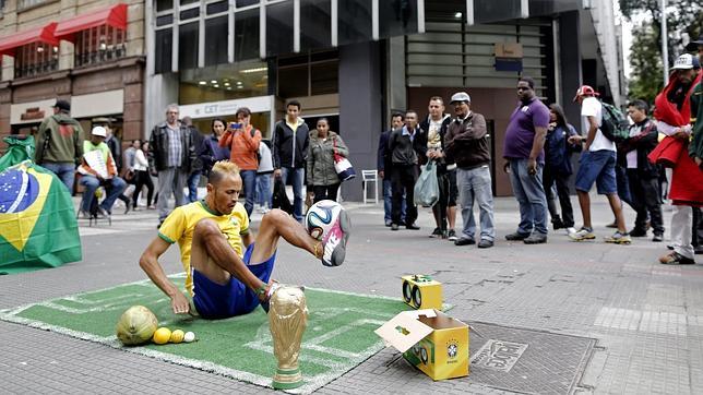 Sao Paulo es menos caos a 24 horas del Mundial Sao Paulo es menos caos a 24 horas del Mundial