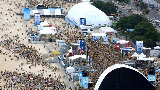 Argentina toma Copacabana Argentina toma Copacabana