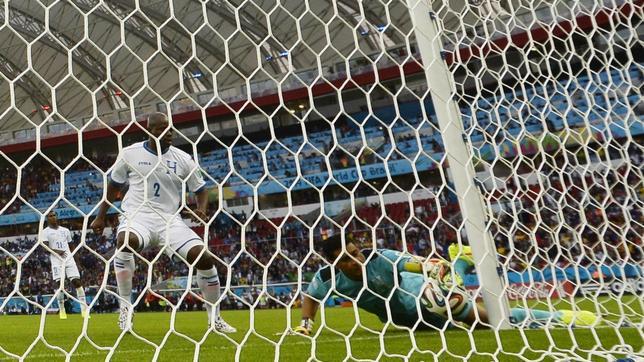 Valladares estrena el sistema contra el gol fantasma Valladares estrena el sistema contra el gol fantasma