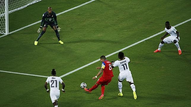 Dempsey marca el gol más rápido del Mundial Dempsey marca el gol más rápido del Mundial