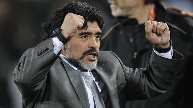 Maradona cree que una Alemania «agrandada» beneficia a Argentina Maradona cree que una Alemania «agrandada» beneficia a Argentina