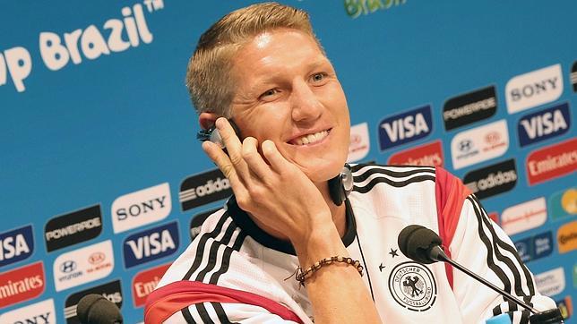 Schweinsteiger calienta la final: «Mascherano es el líder de una jauría de lobos» Schweinsteiger calienta la final: «Mascherano es el líder de una jauría de lobos»