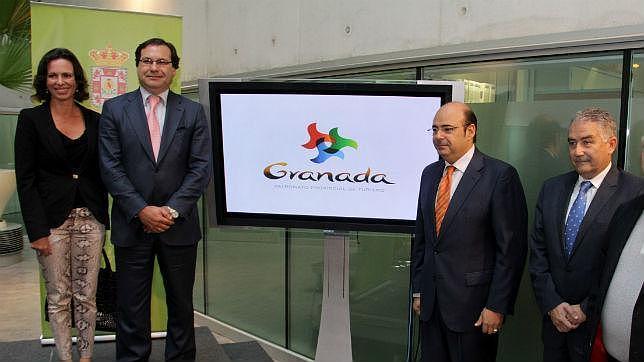 Nuevo logo del Patronato Provincial de Turismo basado en los mosaicos nazar�es