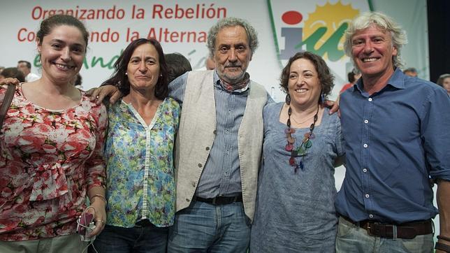 José Chamizo (centro), en la Asamblea de Izquierda Unida que elevó a Antonio Maíllo como su coordinador regional.