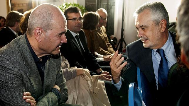 Los expresidentes de la Junta, Chaves y Gri��n 