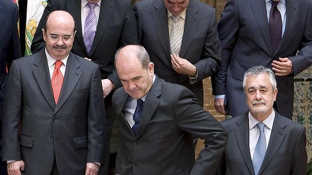 El Tribunal Supremo abre una causa contra Chaves y Griñán por el caso ERE