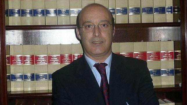 Vicente Oya, decano del Colegio de Abogados de Ja�n