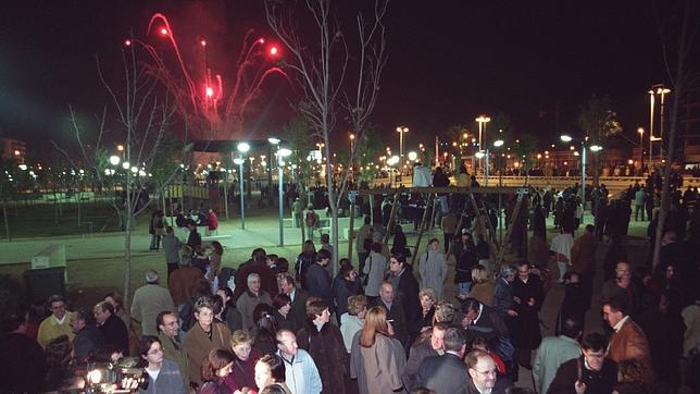 Fiesta ciudadana de inauguracin del espacio pblico, en diciembre de 2001