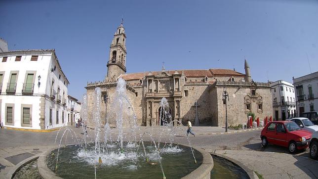 Plaza principal de Hinojosa del Duque