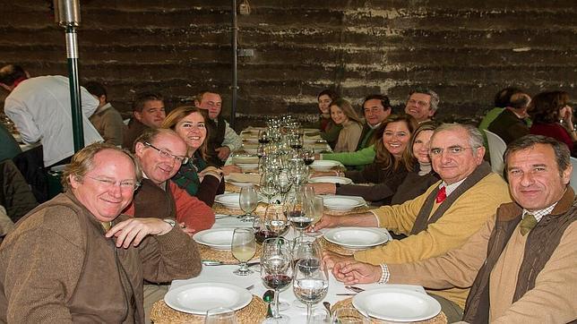 Comensales en una de las monteras celebradas en Crdoba, con el cterign a cargo de la Finca El Capricho