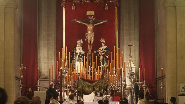 Cultos al Cristo de la Expiraci�n en San Pablo