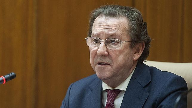 El consejero de Justicia e Interior, Emilio de Llera, ha negado que exista una persecuci�n de Alaya a la Junta