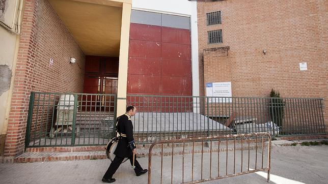 Construcci�n de la nueva puerta de la iglesia de San Fernando