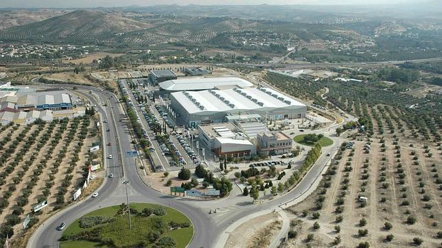 Vista a�rea del recinto ferial de Ja�n que cumple 16 a�os