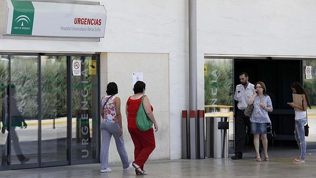 Zona de urgencias del Hospital Reina Sofía