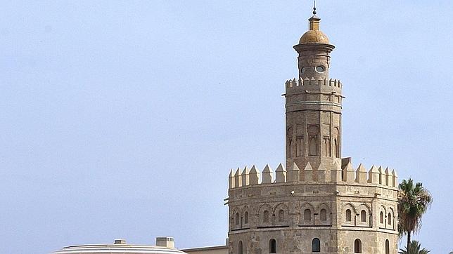 Parte superior de la Torre del Oro