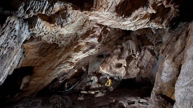 La cueva de Los Covachos, en Almad�n