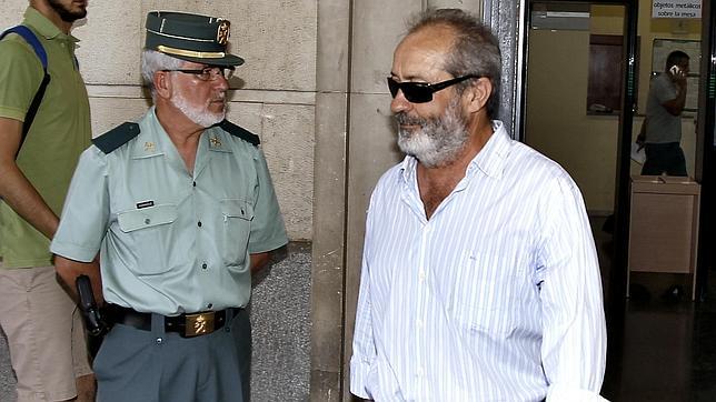 El conseguidor de los ERE, Juan Lanzas, en una visita reciente a los juzgados de Sevilla