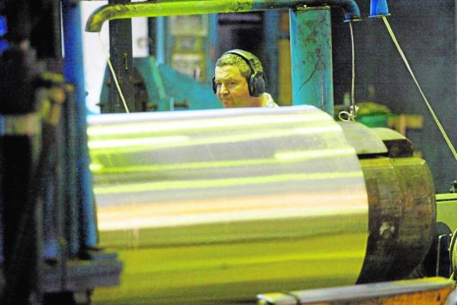 Peninsular del Lat�n afronta un proceso para reestructurar su deuda