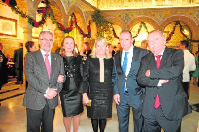 Manuel Pineda, Rafi Reyes, Milagrosa G�mez, �ngel Casado y Aniceto L�pez