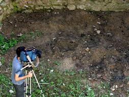 Encuentran m�s de cien kilos de explosivo en el segundo zulo del 'Comando Vizcaya' localizado en La Rioja