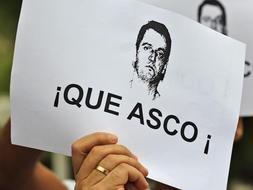 Gritos e insultos contra Zapatero en la concentraci�n de la Asociaci�n de V�ctimas del Terrorismo en Madrid