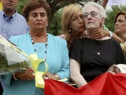 Gritos e insultos contra Zapatero en la concentraci�n de la Asociaci�n de V�ctimas del Terrorismo en Madrid