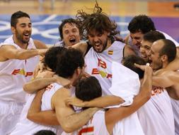 Los 'j�nior de oro' mantienen a Espa�a en la nube