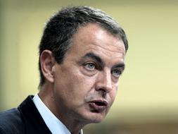 Zapatero pide a Rajoy que diga «algo bueno» de la economía para dar confianza
