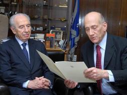 Olmert presenta oficialmente su dimisi�n como primer ministro israel� ante el jefe del Estado Sim�n Peres 
