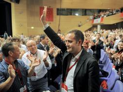 Los socialistas valencianos eligen secretario general a Jorge Alarte, alcalde de Alaqu�s 