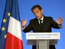 La minicumbre de Sarkozy aparcará el fondo de rescate europeo