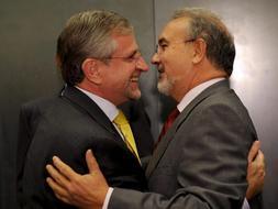 Zapatero eleva a 100.000 euros el m�nimo de garant�a de los dep�sitos bancarios