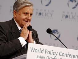 El BCE, la Reserva Federal de EEUU y otros cuatro bancos centrales rebajan medio punto los tipos de inter�s