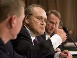 El sector del autom�vil de EEUU pide al Senado una ayuda de 25.000 millones de d�lares 