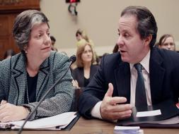 Obama pone a una gobernadora al frente de la Seguridad Nacional