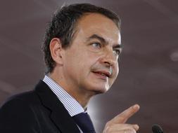 Zapatero responde con un rotundo �no, por supuesto� a la pregunta de si sab�a algo de los 'vuelos de la CIA'