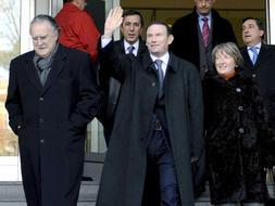 El TSJPV archiva la causa contra Ibarretxe y Patxi L�pez por sus reuniones con Batasuna