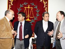 Las asociaciones de jueces convocan una protesta para el 18 de febrero