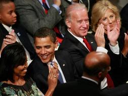 Obama ordena la congelación de salarios de altos cargos como medida para mejorar la transparencia