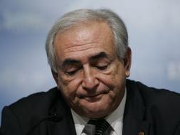 El FMI pronostica que la recesi�n se prolongue en Espa�a durante todo 2010