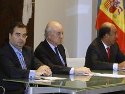 Zapatero escucha las 'quejas' de las entidades financieras en un encuentro más frío que los dos anteriores
