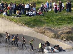 La Polic�a traslada al asesino confeso a su casa para reconstruir el crimen de Marta del Castillo