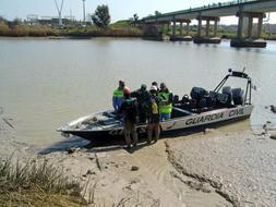 Familiares de Marta se manifestan en Madrid para reclamar un refer�ndum por la cadena perpetua