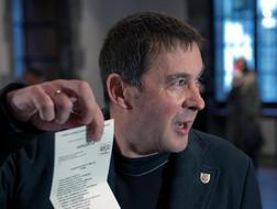 El PNV gana pero la mayor�a no nacionalista puede desbancar a Ibarretxe del Gobierno