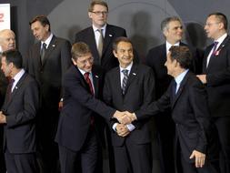 Los l�deres de la UE prometen no adoptar medidas proteccionistas que perjudiquen a los socios m�s pobres