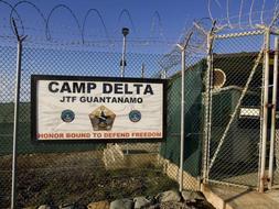EEUU ya no llamará «combatientes enemigos» a los detenidos en Guantánamo