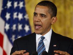 Obama califica de «indignante» el pago de comisiones a los consejeros de AIG