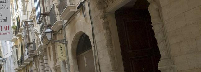 Finaliza el registro en el 'palacete' de Jaume Matas tras cuatro horas